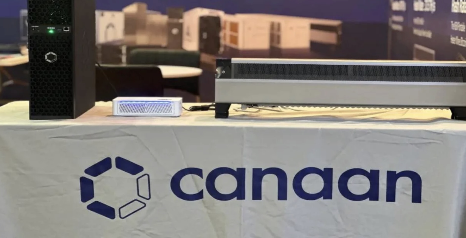 Canaan mua 49% cổ phần tại ba khu máy đào ở Texas với giá 40 triệu đô la