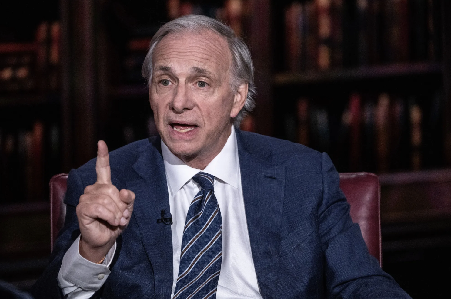 Tỷ phú Ray Dalio: Trật tự thế giới cũ đã chấm dứt, kỷ nguyên cường quyền bắt đầu
