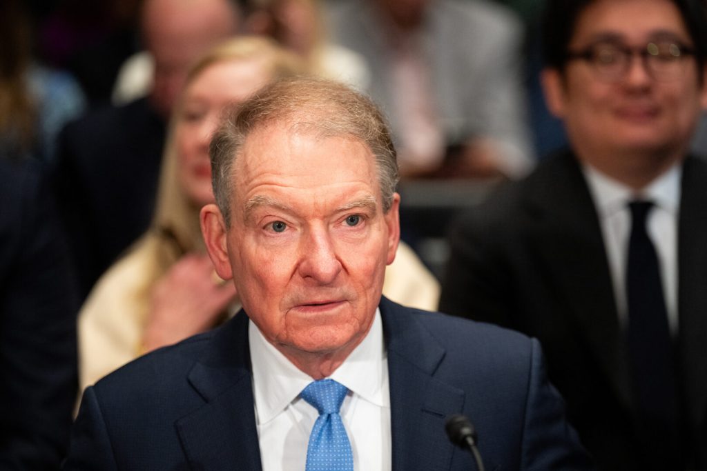 Nghị sĩ Dân chủ chỉ trích Chủ tịch SEC vì “làm suy yếu” niềm tin vào crypto