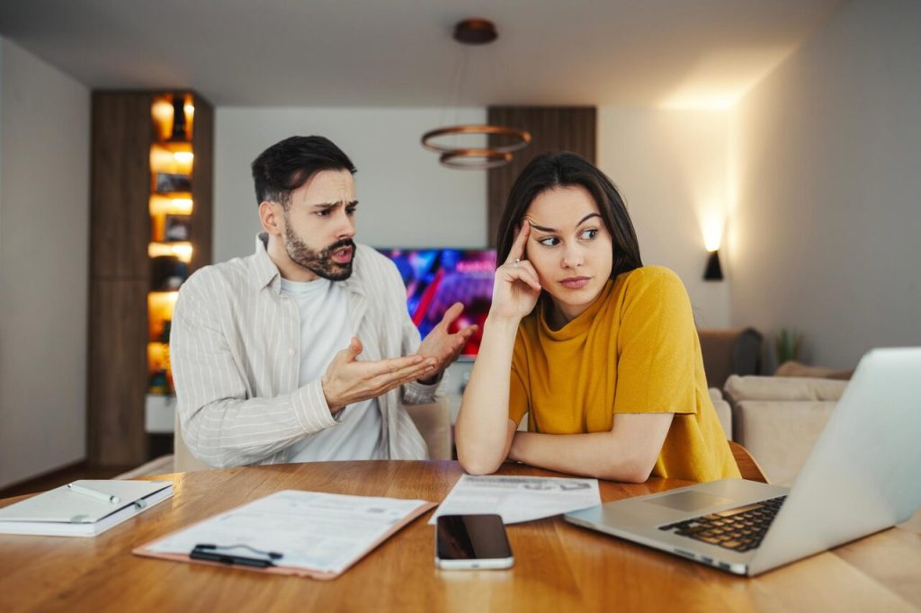 Bi kịch trước hôn nhân khi chồng sắp cưới thua lỗ vì tiền ảo缩略图 Blog Tiền Ảo trên Google News