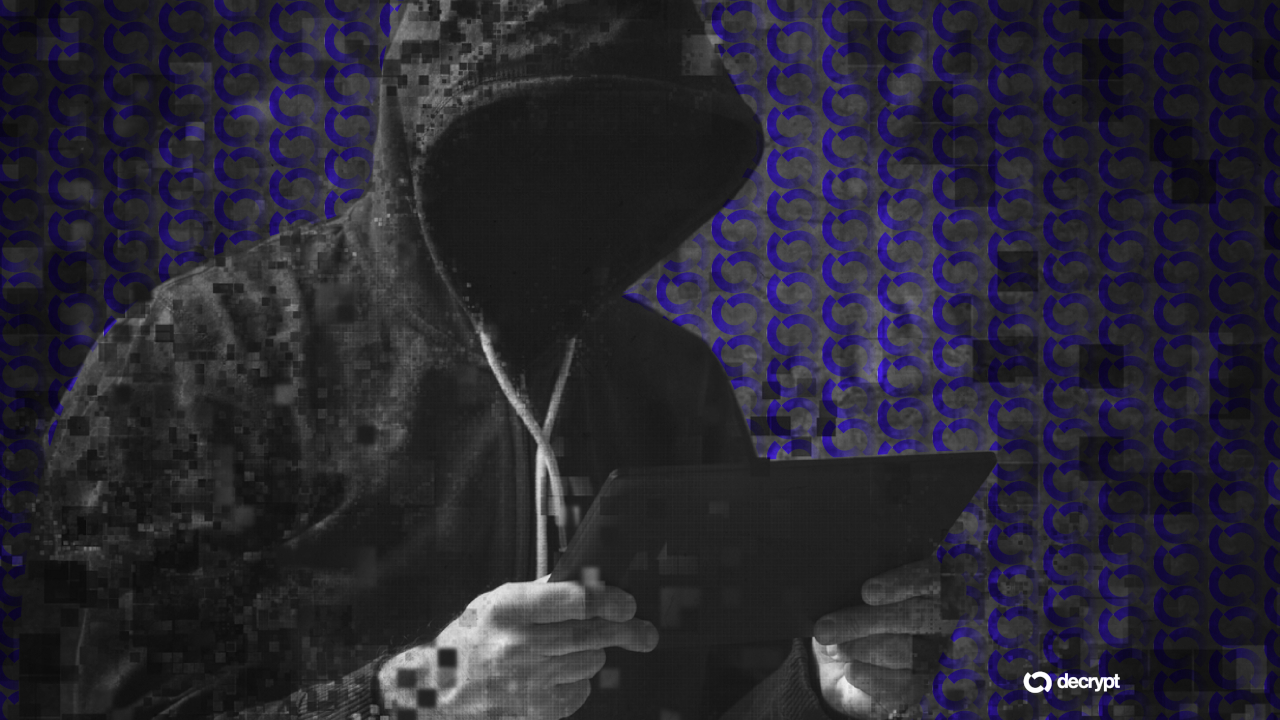 Hacker. Image: Shuttertock/Decrypt