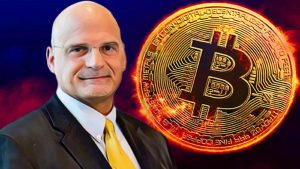 Chuyên gia Bloomberg Mike McGlone giữ dự báo Bitcoin về 10.000 USD